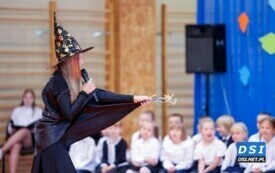 Galeria aktualności Ślubowanie uczni&oacute;w klas pierwszych 70 10