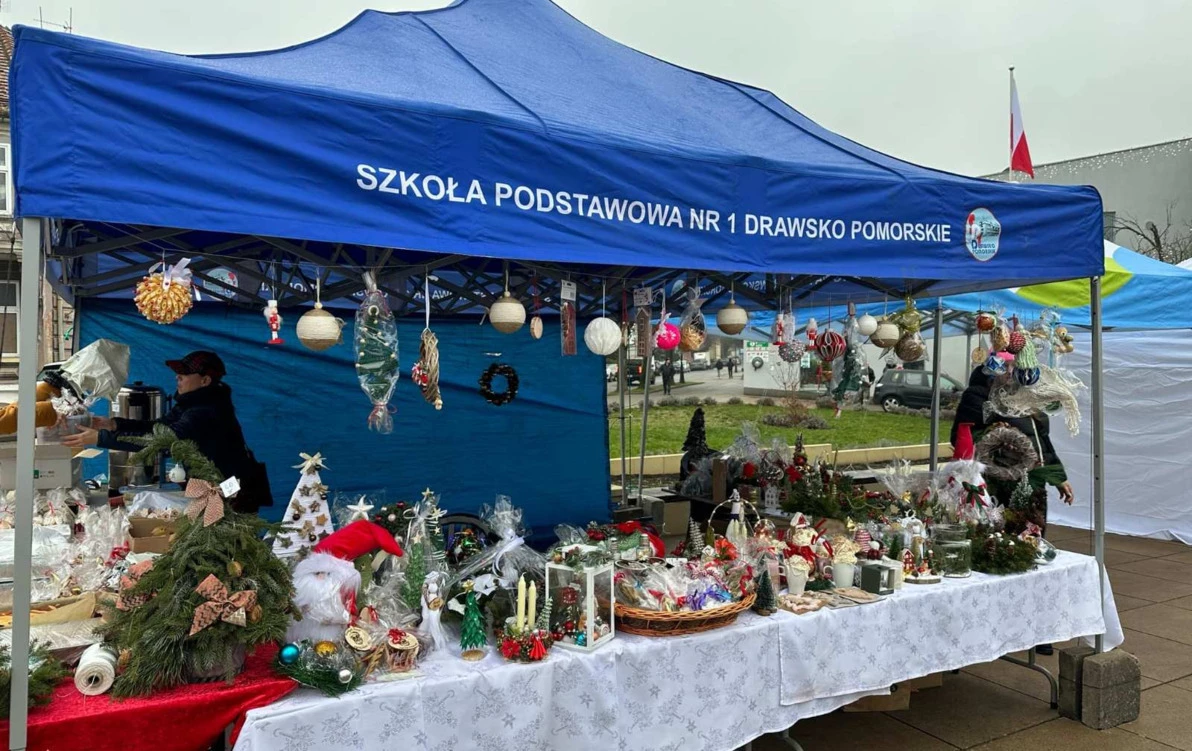 Zdjęcie do Kiermasz Bożonarodzeniowy &ndash; Wsp&oacute;lna Praca, Wsp&oacute;lny Sukces!